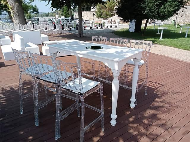 Beyaz Lake Kokteyl Masası Kiralama Hizmeti